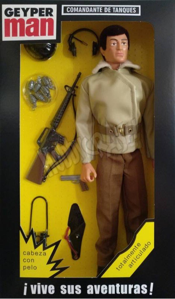 comandante_crema-600x1023.jpg
